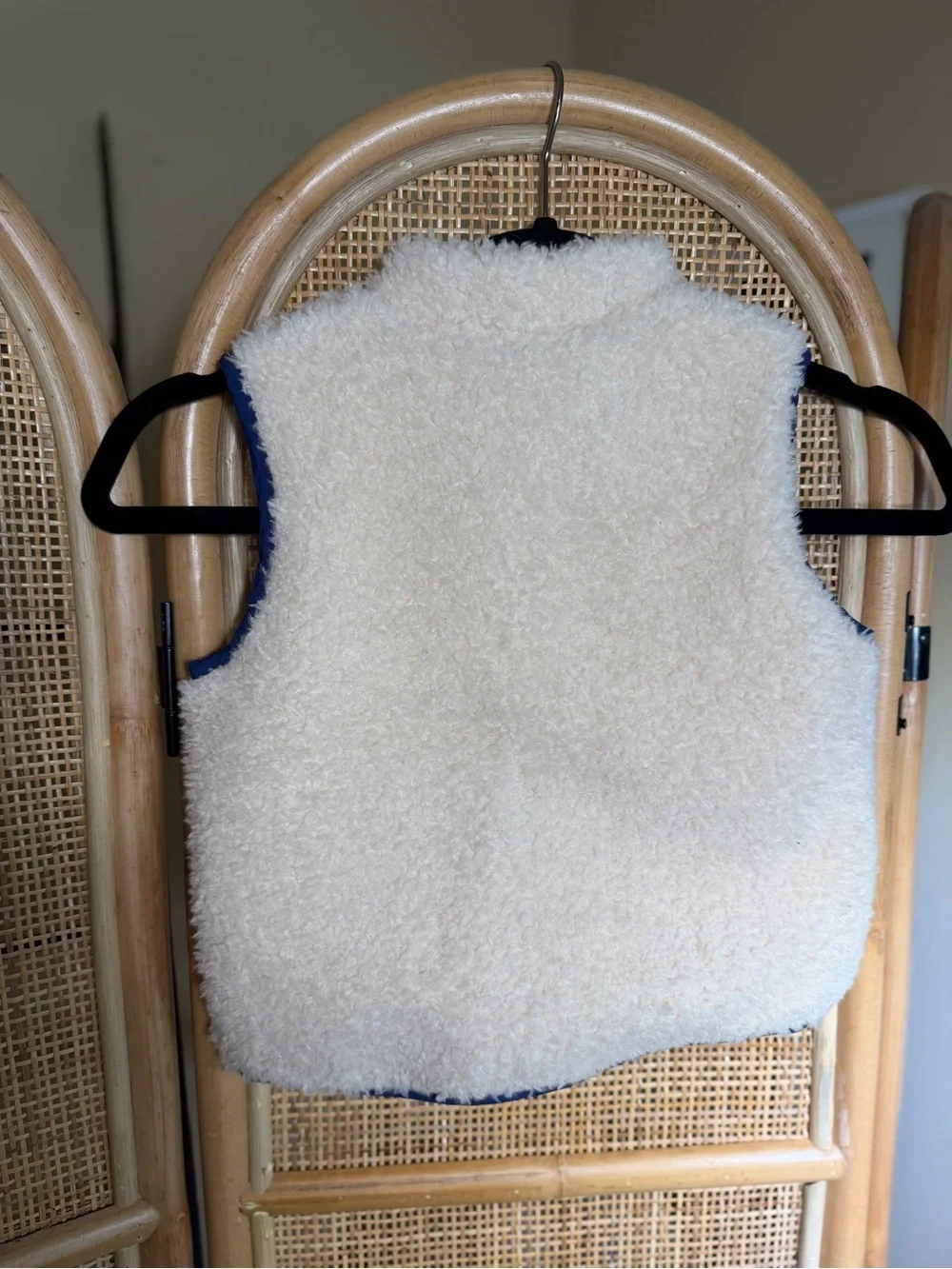 COS Cream Sherpa Vest with Navy Trim and Zipper